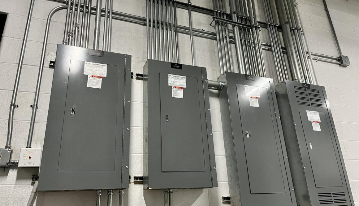 Elliot Services - Commercial Electrical Panels
